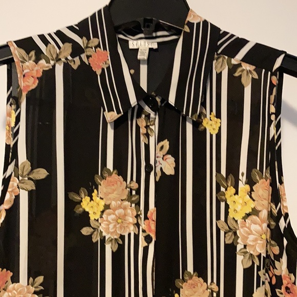 Spense Button Down Shirt - Picture 2 of 5